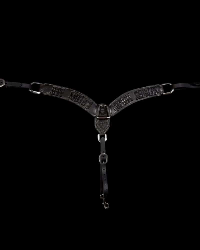 Jeff Smith Wide Breast Collar